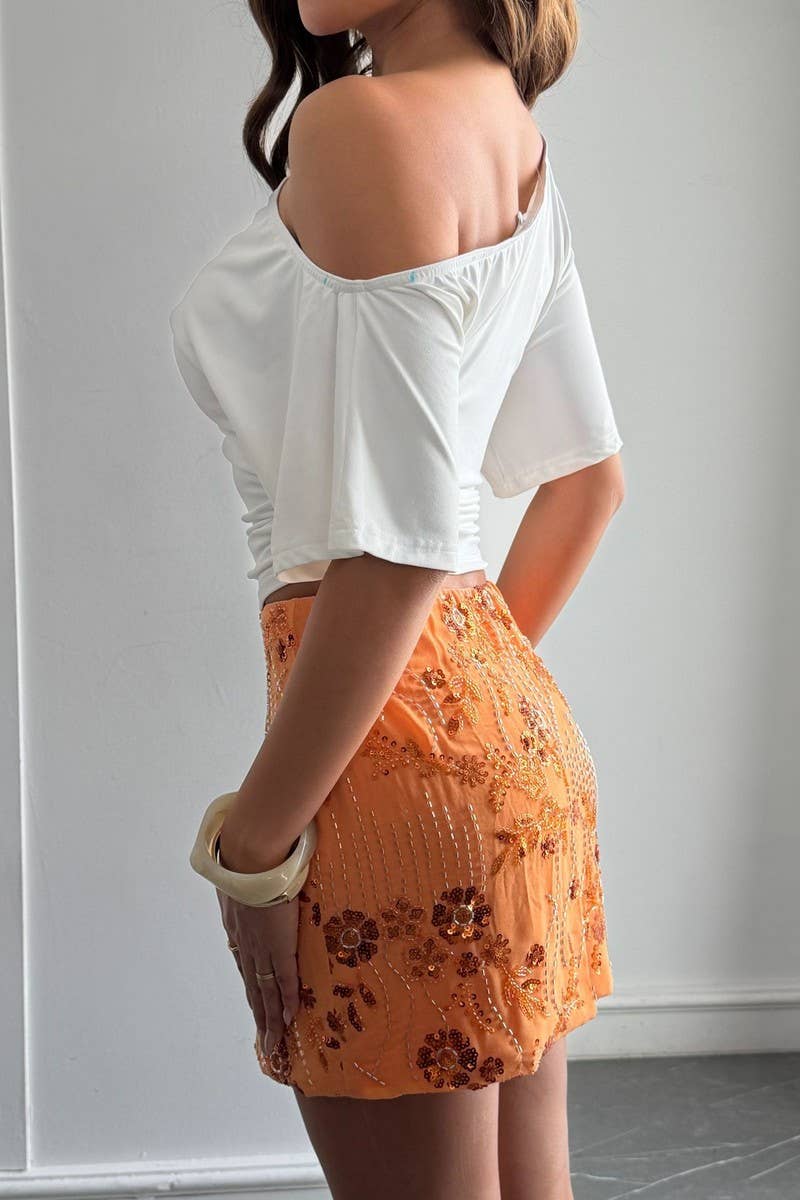 Shoulder Short Fitted Top